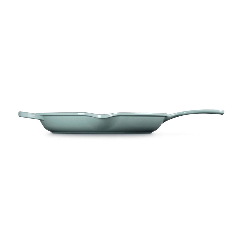 Le Creuset Signature Cast Iron Round Skillet 30cm image number 30